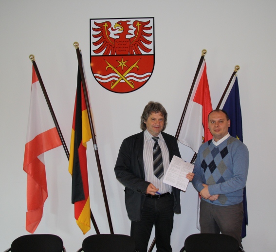 20120508_IMG_TLIS_080512_20b